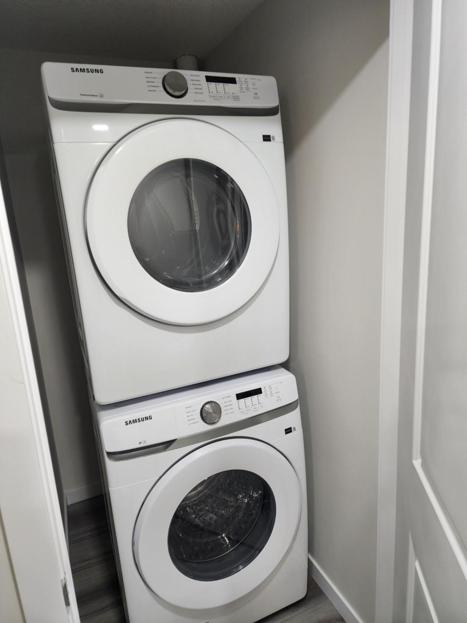 Trendy 2-bed Oasis Awaits! Appartement *